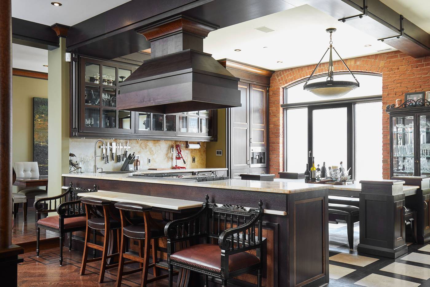 501-468 Wellington St. Toronto