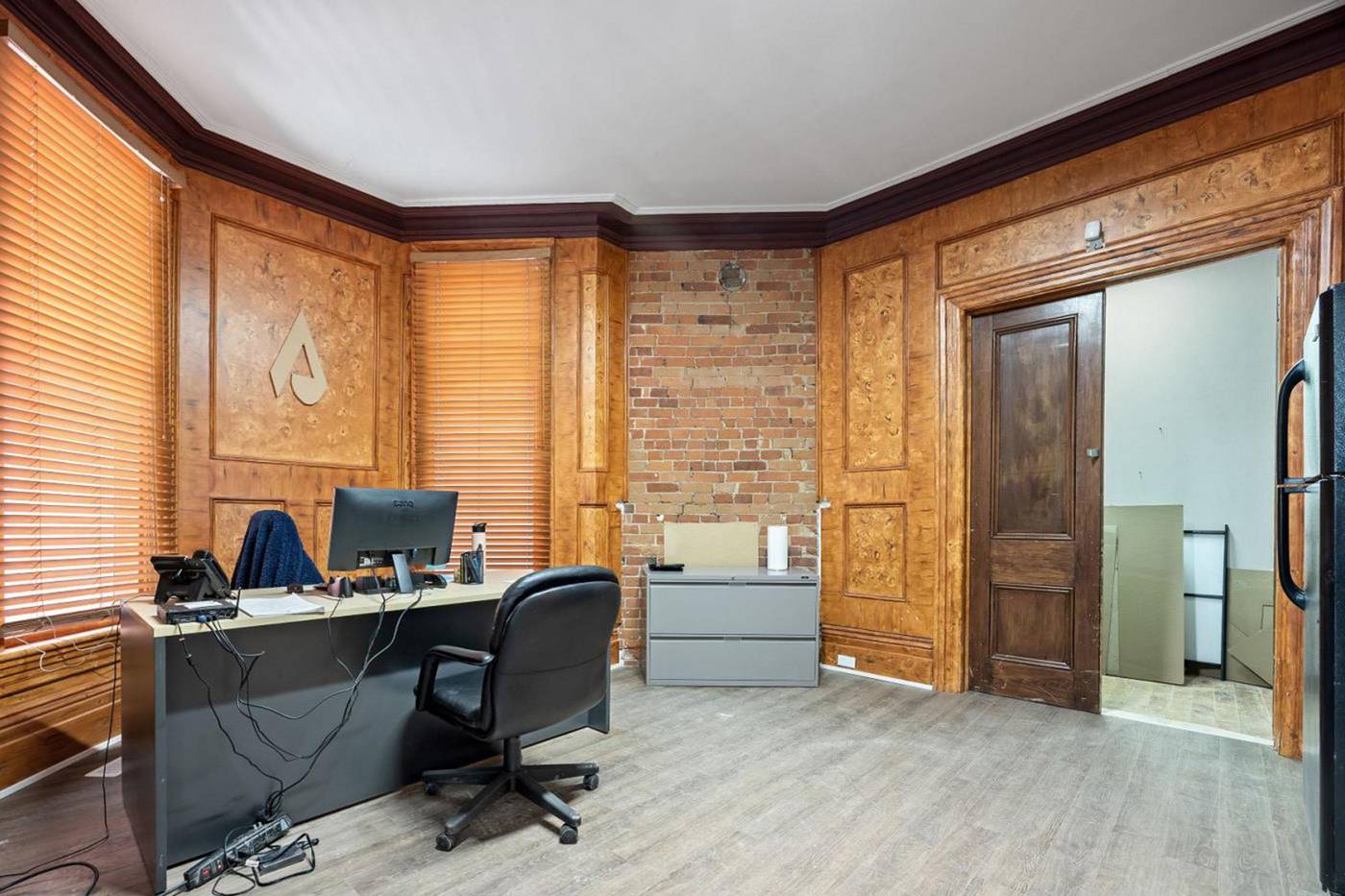 66 Chalres Street East Toronto