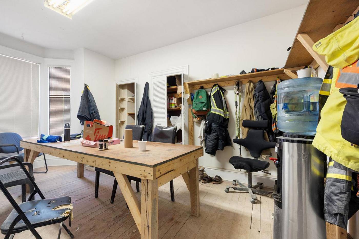 66 Chalres Street East Toronto