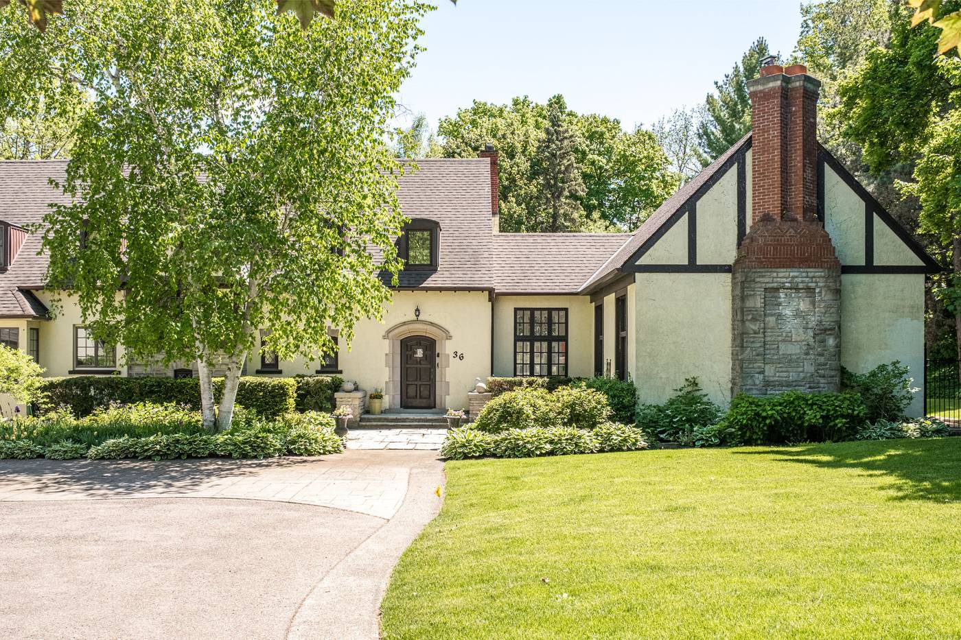 36 caley street dundas