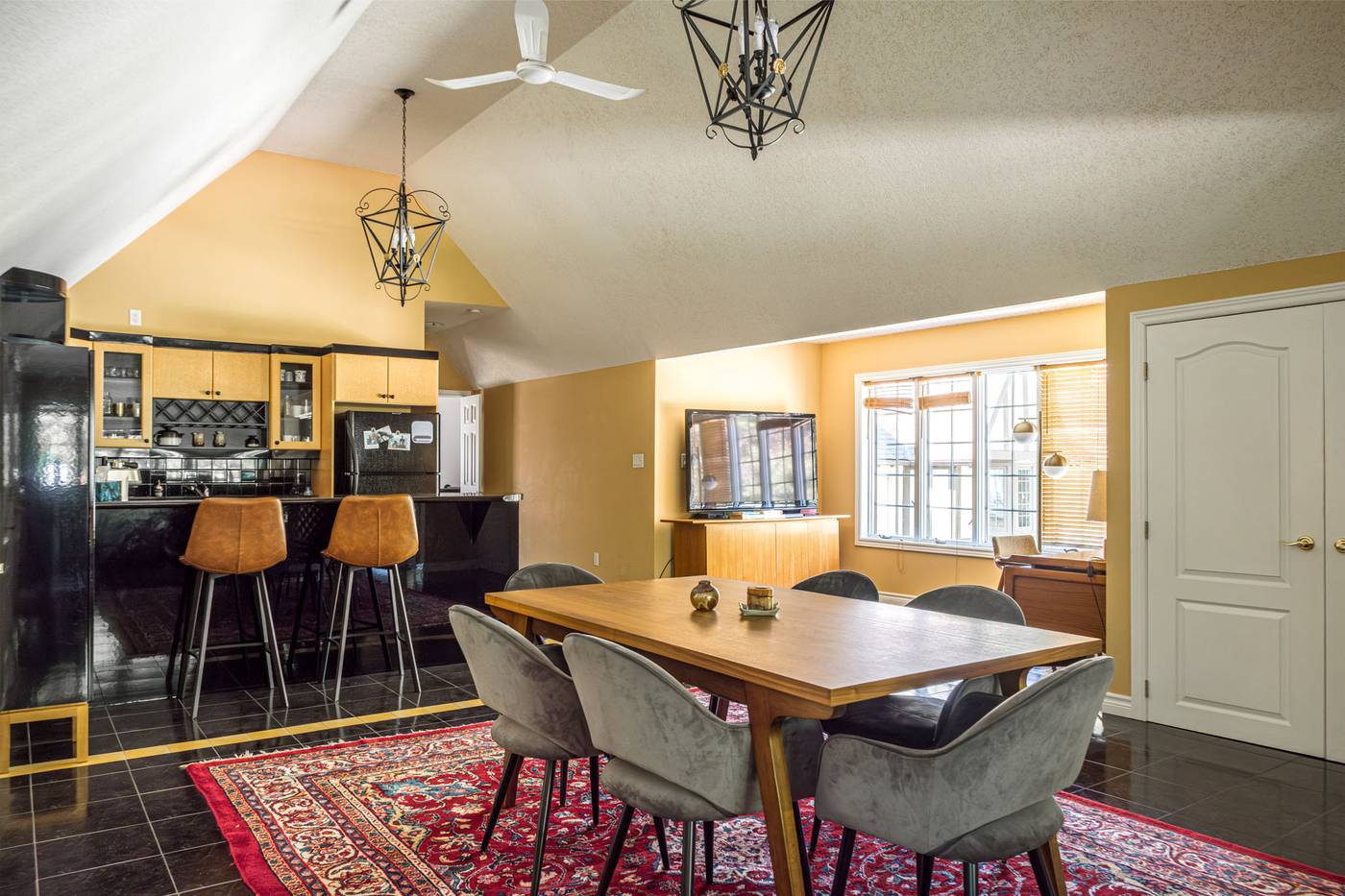 36 caley street dundas