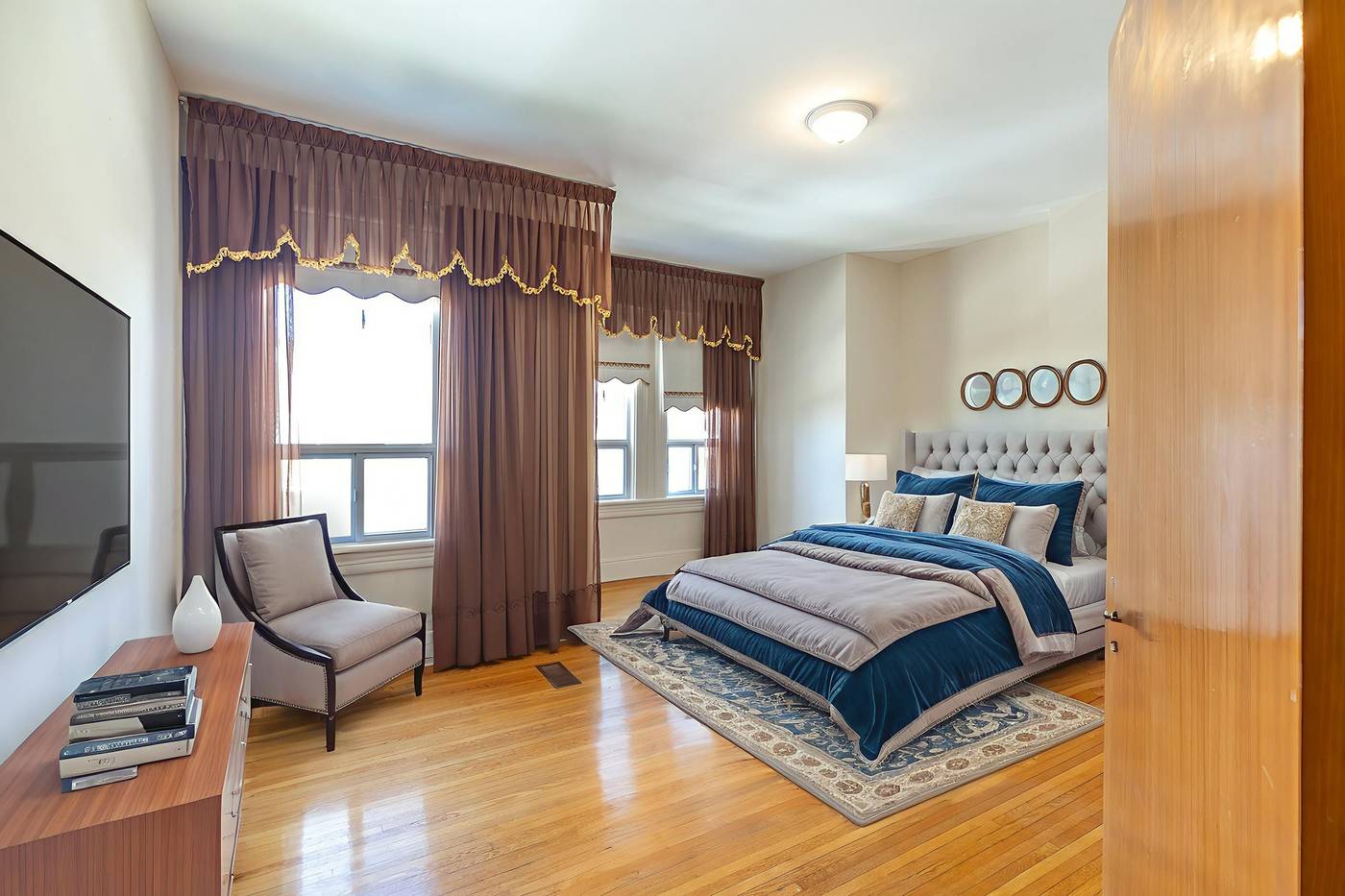 122 Nassau Street Toronto