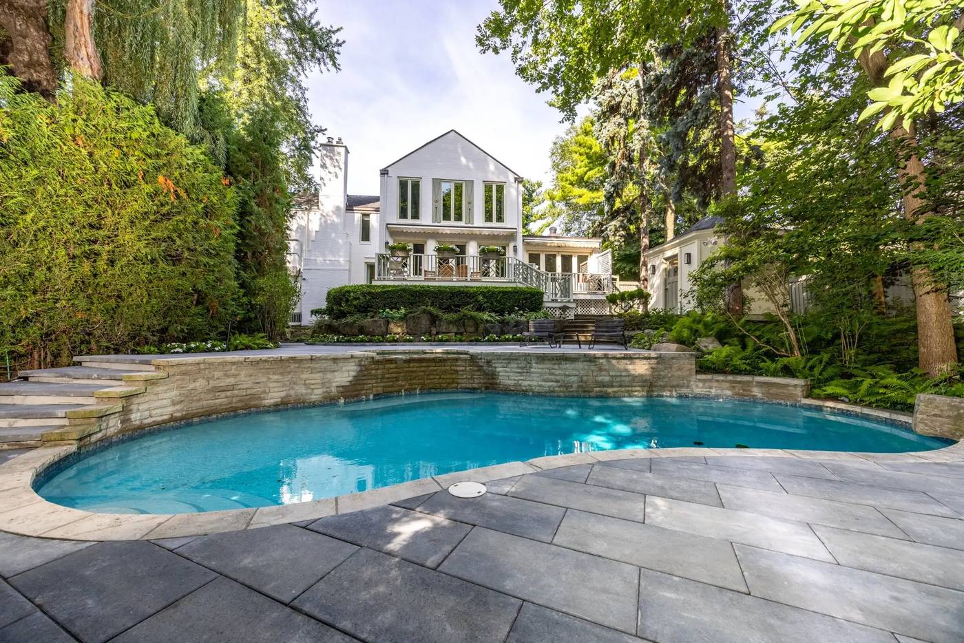 12 Forest Glen Cres. Toronto