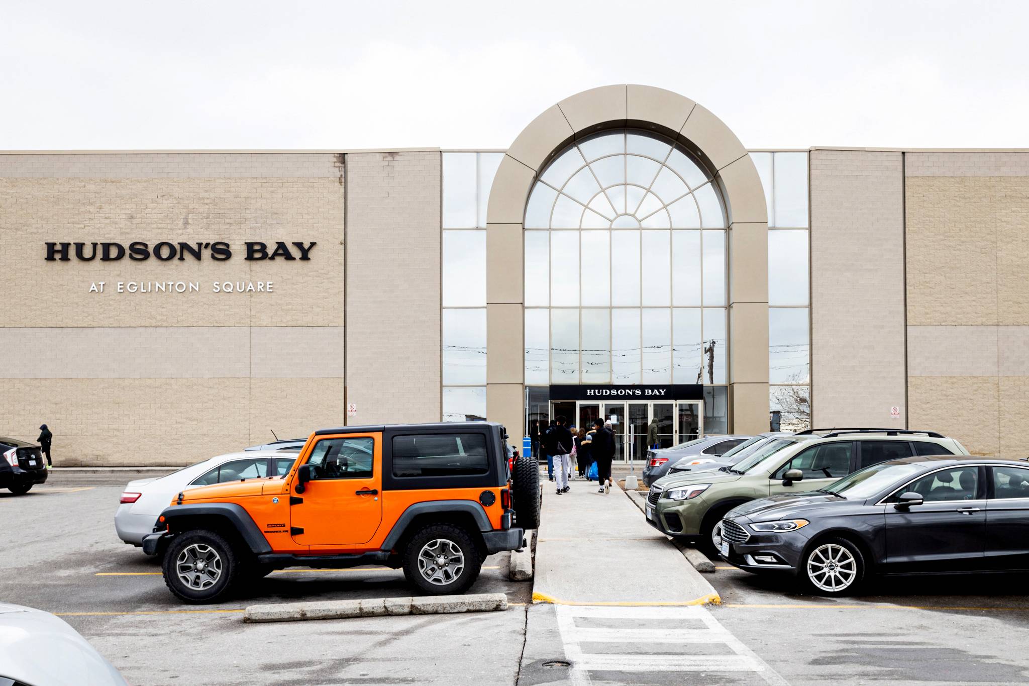 hudsons bay liquidation