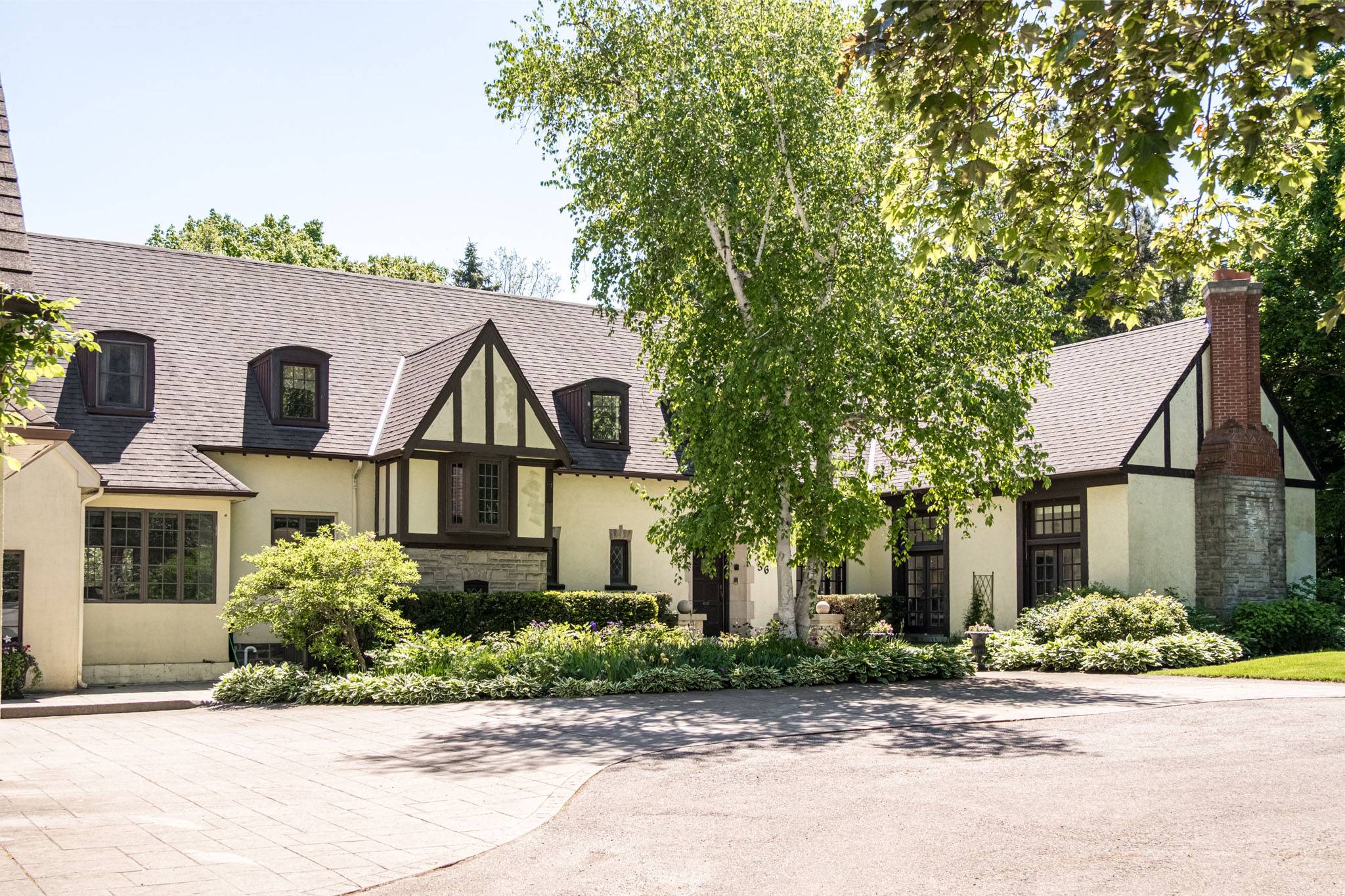 36 caley street dundas